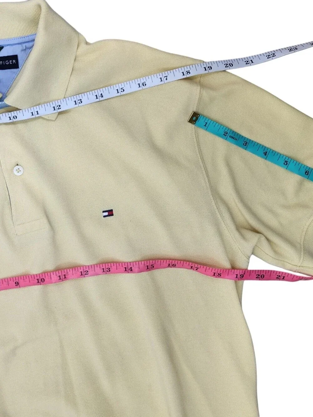 Tommy Hilfiger classic 2000s